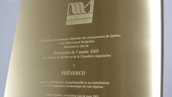 plaque honorifique mérite commercial desjardins