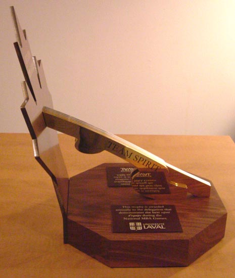 Trophée - Noyer, bronze et aluminium - UL