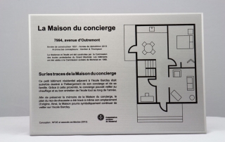 Plaque commémorative – Aluminium imprimé – Commission scolaire de Montréal